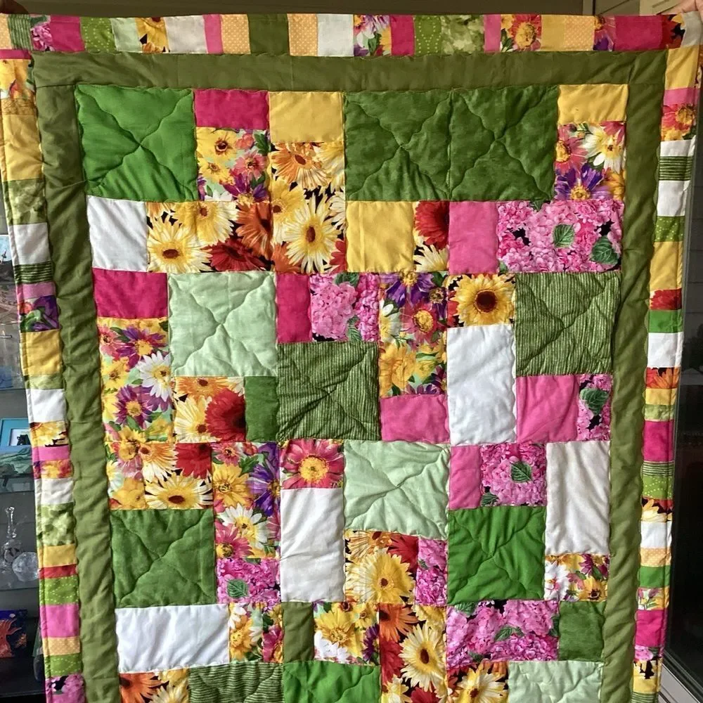 NWT. Hand Crafted Field of Flowers  Quilt with Green, Yellow and Pink Accents